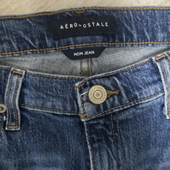 Aeropostal Mom Jean Size 10 - Picture 2 of 6